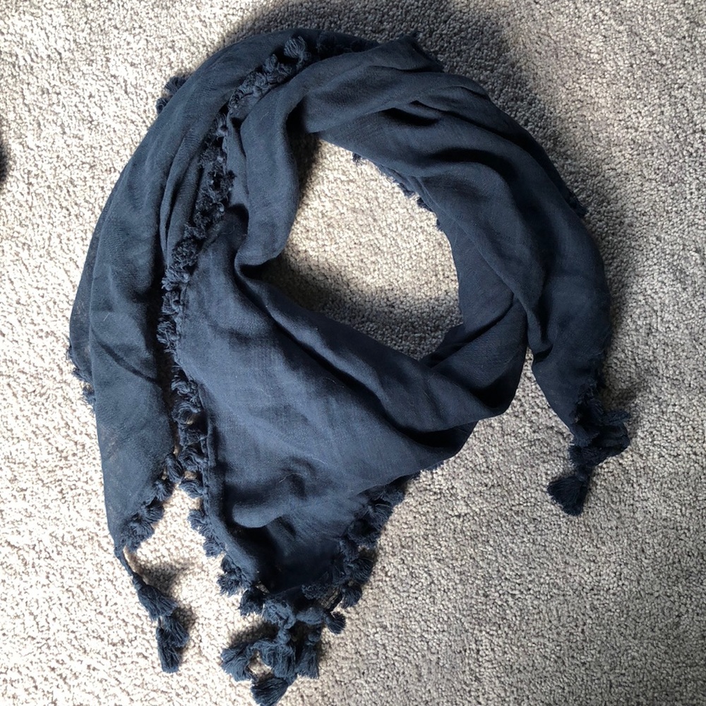 Abercrombie scarf